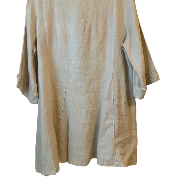 Cream Linen Women’s Blouse. Sz Medium - Picture 2 of 5